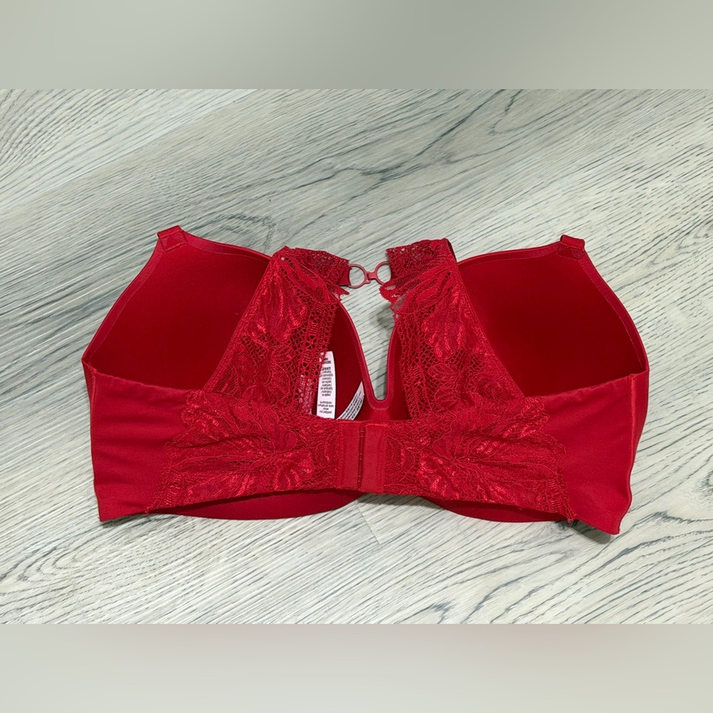 NEW Victoria's Secret Incredible Padded No-Wire Red Lace Racerback Bra 38DDD - Picture 3 of 5